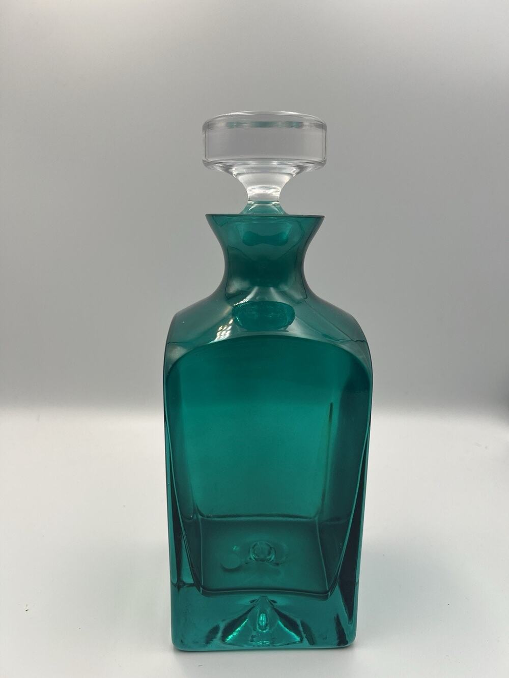 Vintage Estelle - Heritage Decanter - Emerald Green